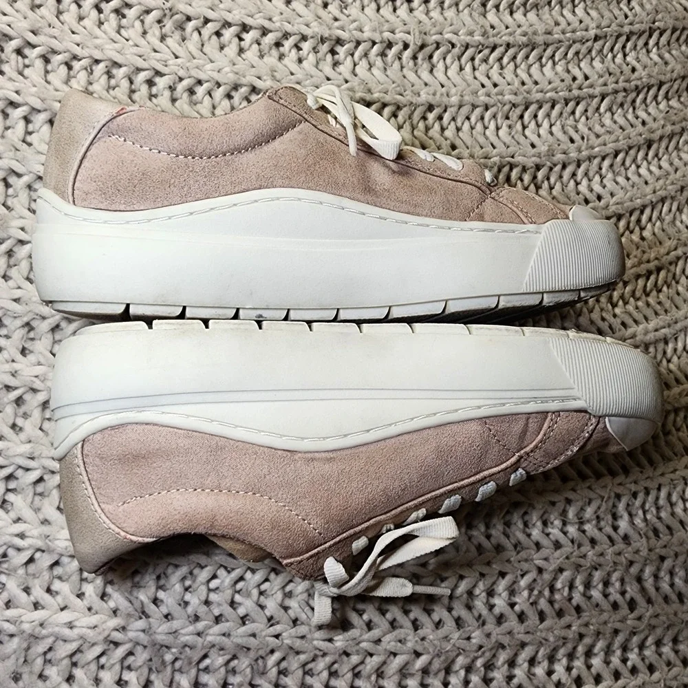 Dr. Scholl's Shoes Time Off Taupe Casual And Fashion Women's 7.5 Sneakers